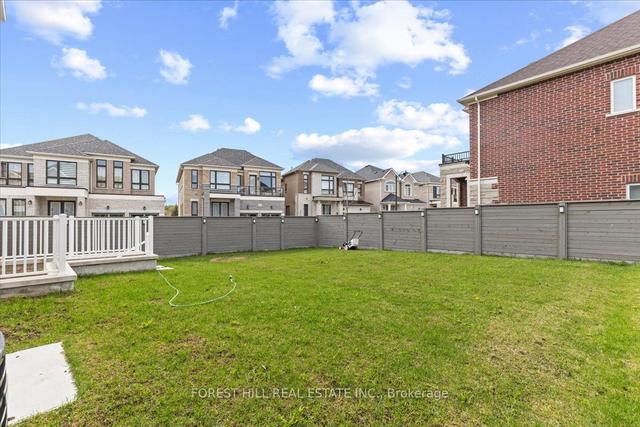 129 Pine Hill Cres, House detached with 4 bedrooms, 4 bathrooms and 4 parking in Aurora ON | Image 31