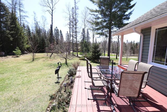 220 Hummel Line, House detached with 3 bedrooms, 3 bathrooms and 12 parking in Powassan ON | Image 18