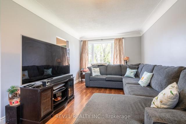 160 E 31st St, House detached with 4 bedrooms, 1 bathrooms and 6 parking in Hamilton ON | Image 40