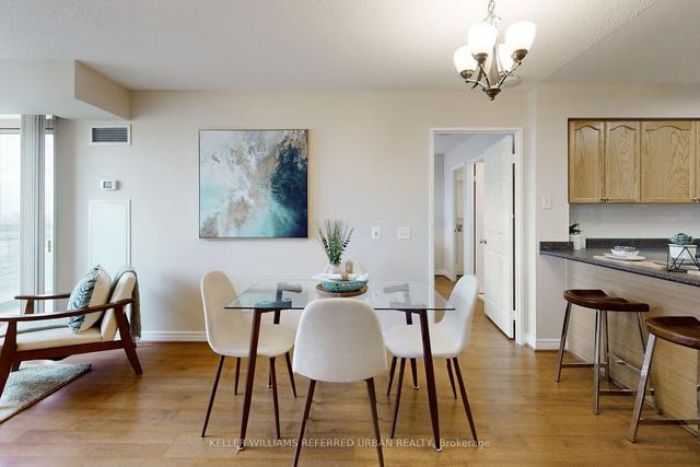 2507 - 18 Parkview Ave, Condo with 2 bedrooms, 2 bathrooms and 1 parking in Toronto ON | Image 1