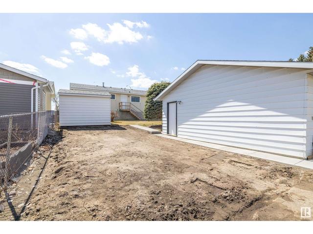 4223 40 Ave, House detached with 5 bedrooms, 2 bathrooms and null parking in Stony Plain AB | Image 49