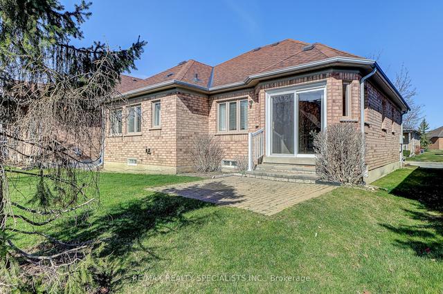 27 Amberhill Tr, Condo with 2 bedrooms, 2 bathrooms and 2 parking in Brampton ON | Image 26