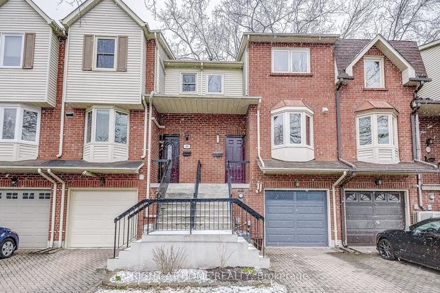 57 Normandy Pl, House attached with 3 bedrooms, 3 bathrooms and 2 parking in Oakville ON | Image 12