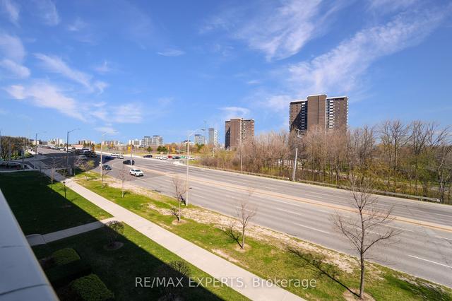 207 - 2015 Sheppard Ave E, Condo with 1 bedrooms, 1 bathrooms and 1 parking in Toronto ON | Image 18