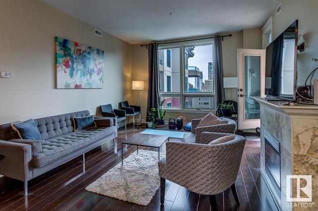 908 - 10142 111 St Nw, Condo with 2 bedrooms, 2 bathrooms and null parking in Edmonton AB | Image 10