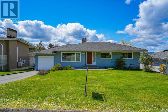2264 14th Ave, House detached with 4 bedrooms, 2 bathrooms and 3 parking in Port Alberni BC | Image 2