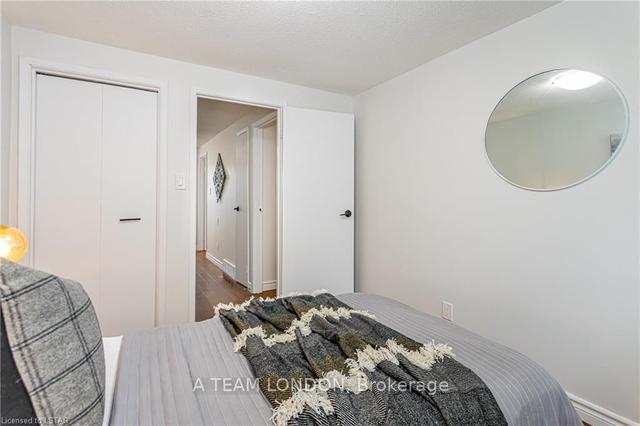 54 - 35 Waterman Ave, Townhouse with 3 bedrooms, 2 bathrooms and 1 parking in London ON | Image 18