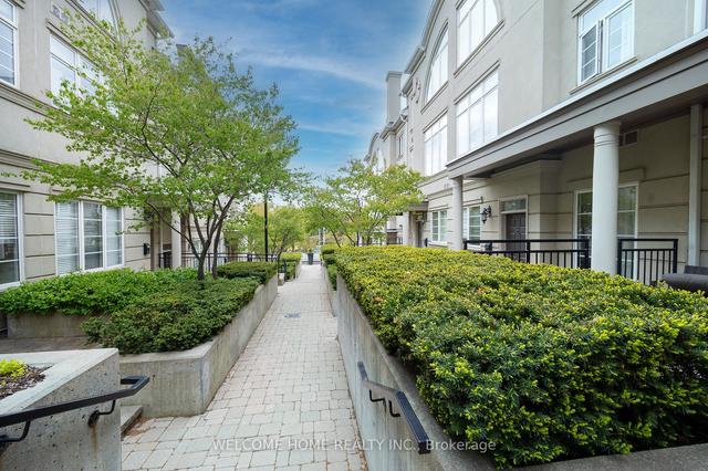 104 - 45 York Mills Rd, Townhouse with 3 bedrooms, 3 bathrooms and 2 parking in Toronto ON | Image 17