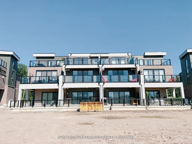 106 Marina Village Dr, House attached with 3 bedrooms, 3 bathrooms and 2 parking in Georgian Bay ON | Image 1
