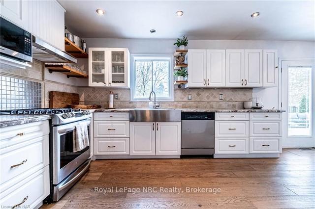 2792 Fifth Street Louth, House detached with 3 bedrooms, 3 bathrooms and 8 parking in St. Catharines ON | Image 30