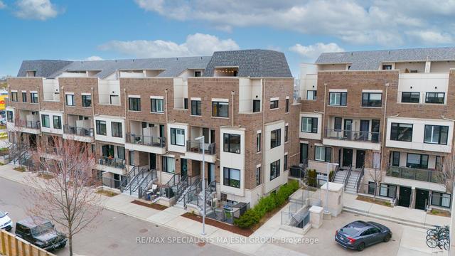 516 - 10 Drummond St, Townhouse with 3 bedrooms, 3 bathrooms and 1 parking in Toronto ON | Image 31