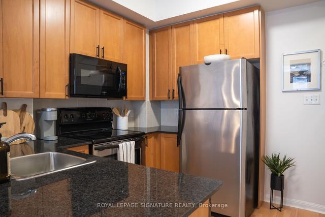 th17 - 68 Carr St, Townhouse with 2 bedrooms, 2 bathrooms and 1 parking in Toronto ON | Image 36