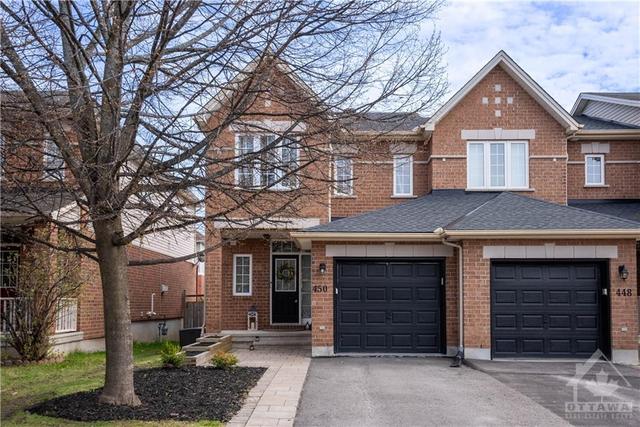 450 Grey Seal Cir, Townhouse with 3 bedrooms, 3 bathrooms and 3 parking in Ottawa ON | Image 1
