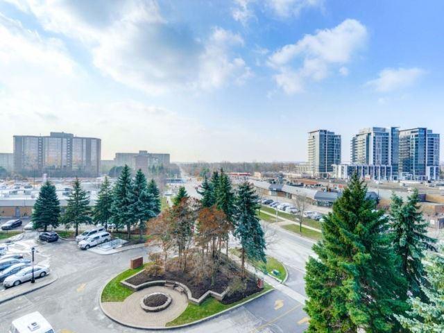 602 - 33 Weldrick Rd E, Condo with 2 bedrooms, 2 bathrooms and 1 parking in Richmond Hill ON | Image 18