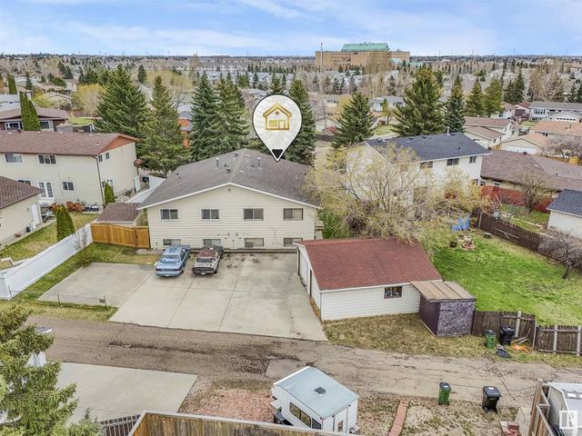 6338 34a Ave Nw, House semidetached with 4 bedrooms, 2 bathrooms and 4 parking in Edmonton AB | Image 2