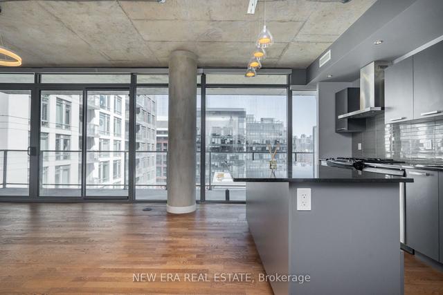 1201 - 95 Bathurst St, Condo with 1 bedrooms, 1 bathrooms and 1 parking in Toronto ON | Image 24