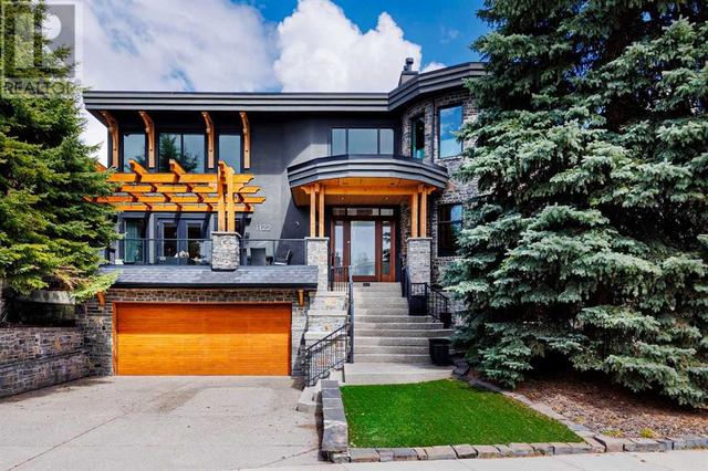 1122 Valois Ave Sw, House detached with 5 bedrooms, 4 bathrooms and 3 parking in Calgary AB | Image 1