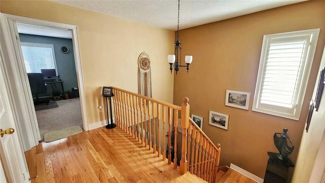 80 Wesley Ave, House detached with 3 bedrooms, 4 bathrooms and 4 parking in Wasaga Beach ON | Image 16
