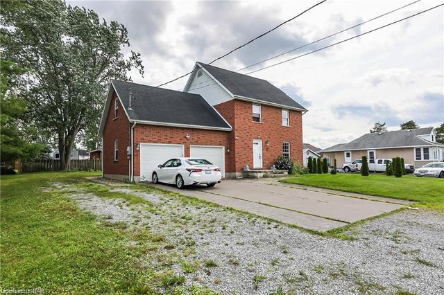 17 Melrose Avenue, House detached with 3 bedrooms, 2 bathrooms and 6 parking in Thorold ON | Image 46