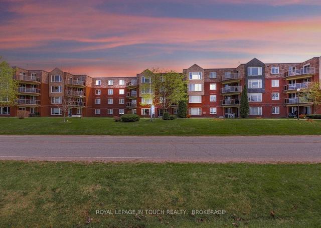 303 - 11 Beck Blvd, Condo with 2 bedrooms, 2 bathrooms and 2 parking in Penetanguishene ON | Image 16