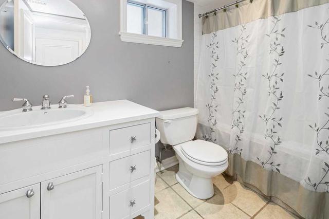 15 Shand Ave, House detached with 5 bedrooms, 4 bathrooms and 3 parking in Toronto ON | Image 29
