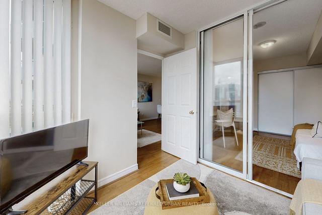 2507 - 18 Parkview Ave, Condo with 2 bedrooms, 2 bathrooms and 1 parking in Toronto ON | Image 14