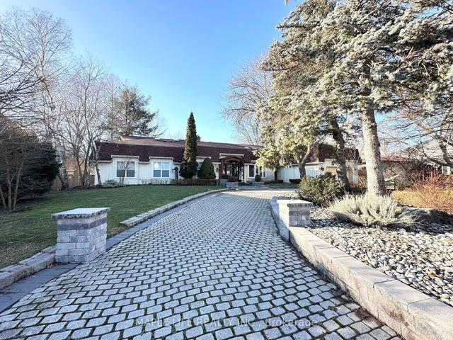 16 Brian Cliff Dr, House detached with 7 bedrooms, 8 bathrooms and 9 parking in Toronto ON | Image 23