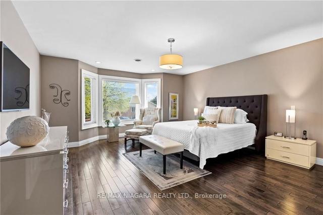 7103 Burbank Cres, House detached with 4 bedrooms, 5 bathrooms and 6 parking in Niagara Falls ON | Image 13