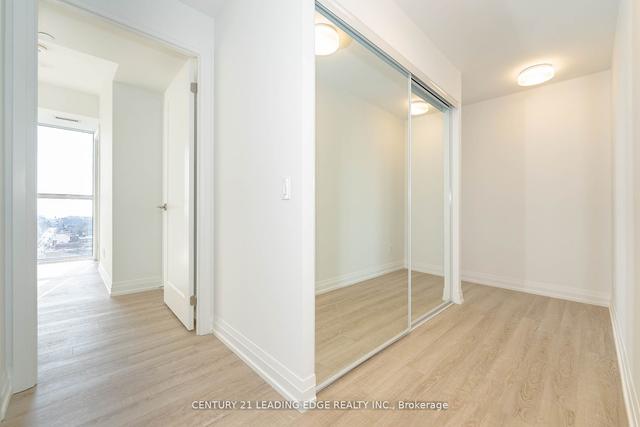 1708 - 286 Main St, Condo with 3 bedrooms, 2 bathrooms and 0 parking in Toronto ON | Image 36