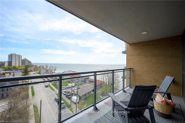 604 - 2060 Lakeshore Rd, Condo with 2 bedrooms, 2 bathrooms and 2 parking in Burlington ON | Image 10