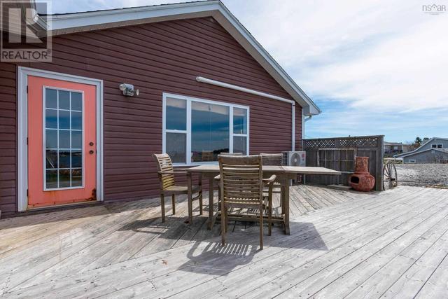 2133 Lower Prospect Rd, House detached with 3 bedrooms, 2 bathrooms and null parking in Halifax NS | Image 39