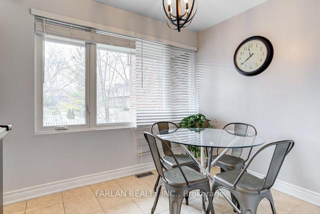23 - 90 Castlebury Cres, Townhouse with 3 bedrooms, 4 bathrooms and 2 parking in Toronto ON | Image 9