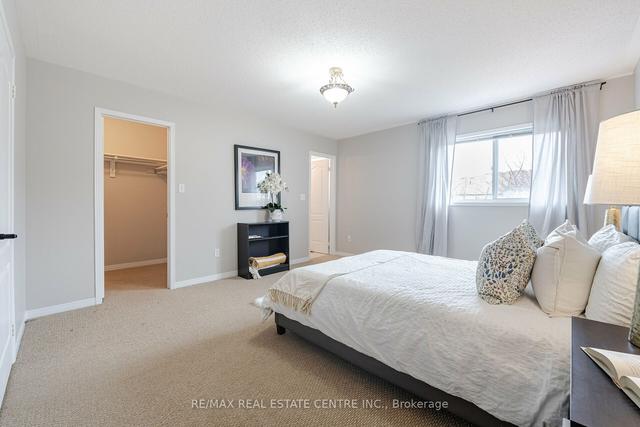 170 Cathedral Dr, House attached with 3 bedrooms, 3 bathrooms and 2 parking in Whitby ON | Image 15