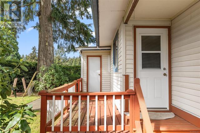 19 - 5854 Turner Rd, House other with 3 bedrooms, 2 bathrooms and 1 parking in Nanaimo BC | Image 4