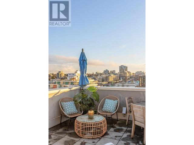 1601 - 108 E 1st Ave, Condo with 2 bedrooms, 2 bathrooms and 2 parking in Vancouver BC | Image 35