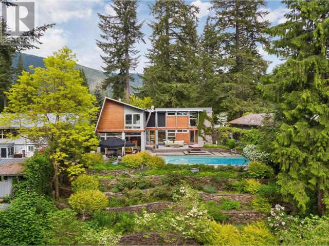 4229 Sunset Boulevard, House other with 3 bedrooms, 3 bathrooms and 3 parking in North Vancouver BC | Image 38