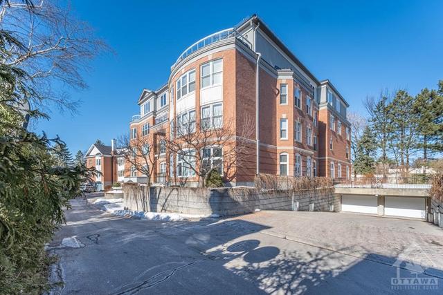 203 - 31 Durham Private, Condo with 2 bedrooms, 3 bathrooms and 2 parking in Ottawa ON | Image 29