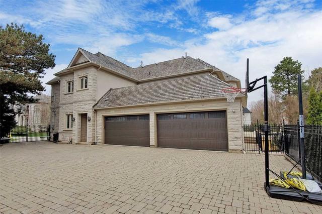 25 Dempsey Cres, House detached with 5 bedrooms, 9 bathrooms and 12 parking in Toronto ON | Image 26