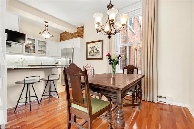 6 - 250 King St E, House attached with 2 bedrooms, 1 bathrooms and 1 parking in Kingston ON | Image 7