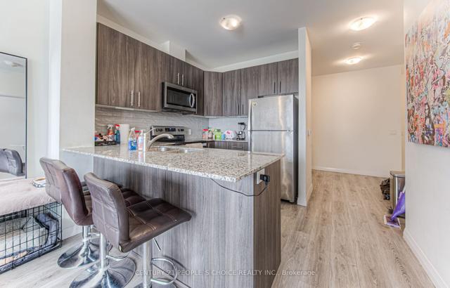 1010 - 104 Garment St, Condo with 1 bedrooms, 1 bathrooms and 0 parking in Kitchener ON | Image 3