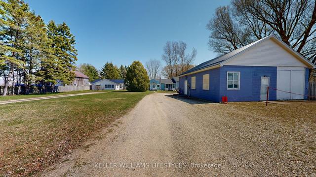 449 John St S, House detached with 3 bedrooms, 1 bathrooms and 12 parking in Aylmer ON | Image 3