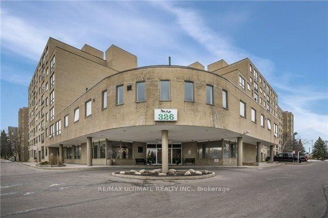 528 - 326 Major Mackenzie Dr E, Condo with 2 bedrooms, 2 bathrooms and 1 parking in Richmond Hill ON | Image 1
