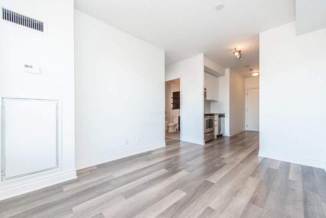 504 - 16 Brookers Ln, Condo with 1 bedrooms, 1 bathrooms and 1 parking in Toronto ON | Image 14