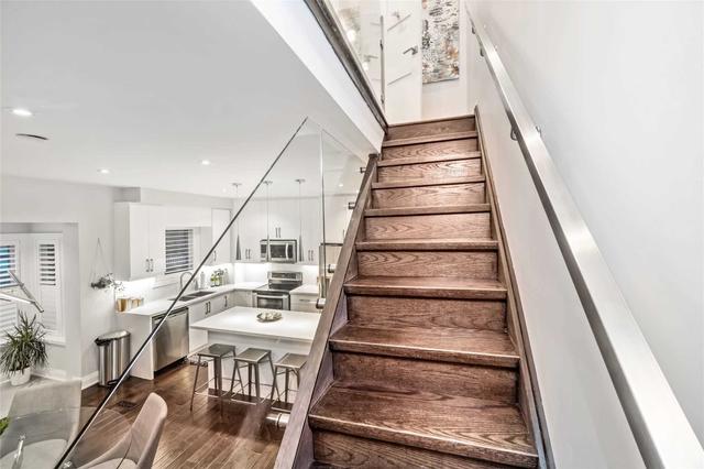 278 Logan Ave, House semidetached with 3 bedrooms, 3 bathrooms and 0 parking in Toronto ON | Image 6