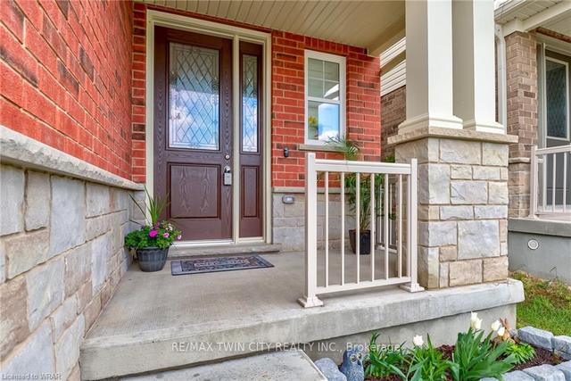 166 Rivertrail Ave S, House detached with 4 bedrooms, 2 bathrooms and 3.5 parking in Kitchener ON | Image 38