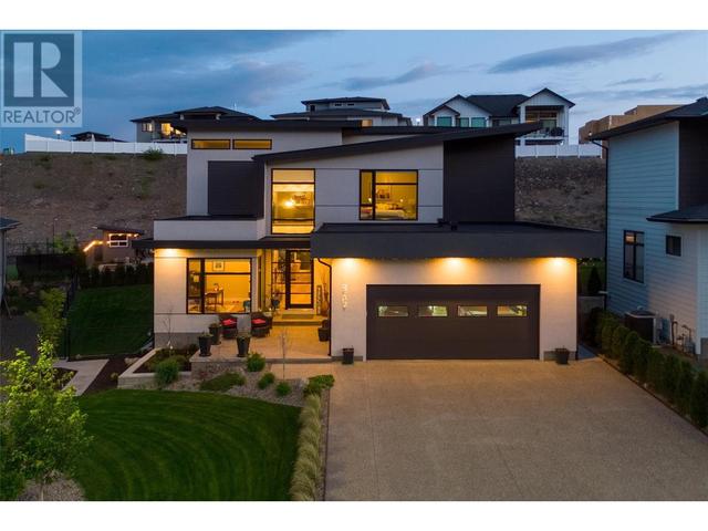 2759 Canyon Crest Dr, House detached with 4 bedrooms, 3 bathrooms and 4 parking in West Kelowna BC | Image 47