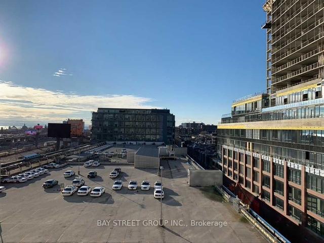 918 - 85 E Liberty St, Condo with 1 bedrooms, 1 bathrooms and 1 parking in Toronto ON | Image 5