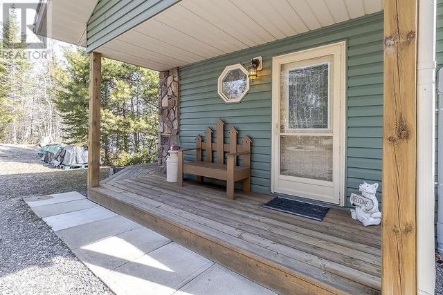 307 Lower Island Lake Rd, House detached with 2 bedrooms, 1 bathrooms and null parking in Algoma, Unorganized, North Part ON | Image 3