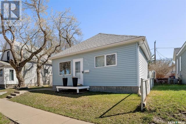 959 Iroquois Street W, House detached with 2 bedrooms, 1 bathrooms and null parking in Moose Jaw SK | Image 37