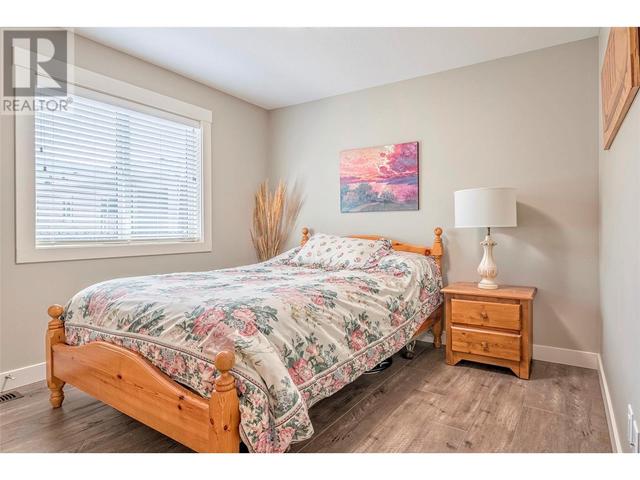 2100 - 55 Avenue Unit# 3, House other with 2 bedrooms, 2 bathrooms and 4 parking in Vernon BC | Image 27